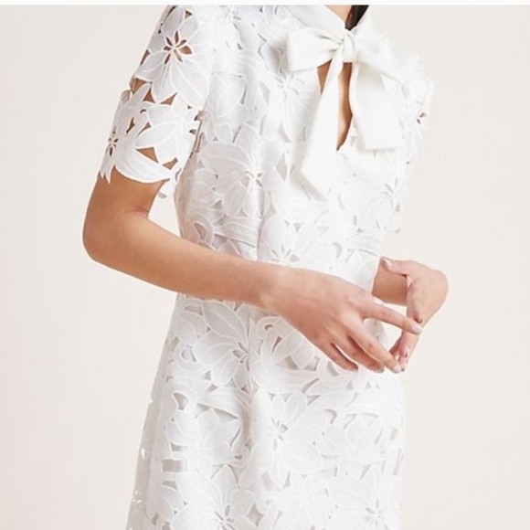 Black Halo Dresses & Skirts - Black Halo Sara Petite Mini Dress